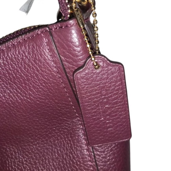 NWT Coach Elle Hobo Raspberry - Picture 5 of 9